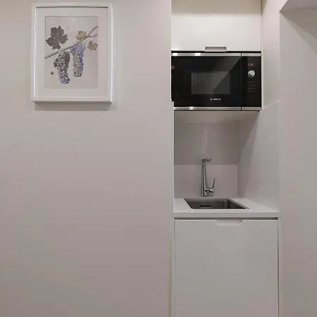 Peixeira And Lisboa